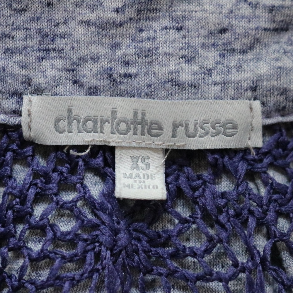 Charlotte Russe Blue Sleeveless Buttoned Tie Up Tank - Picture 6 of 7